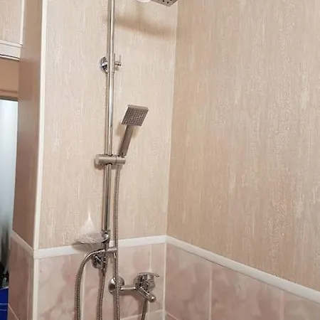 арена 5+1 човека Appartement *