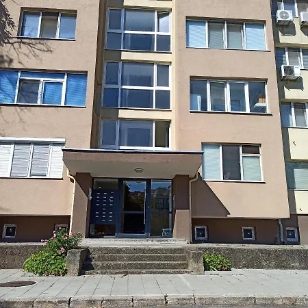 арена 5+1 човека *